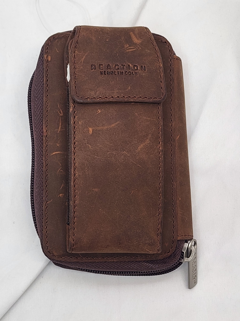 Mini Wallet/Organizer • Kenneth Cole